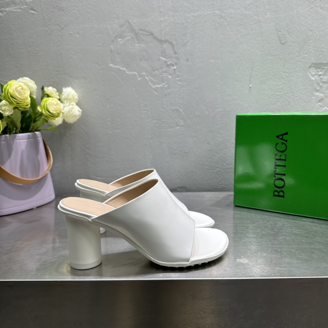 Bottega Veneta Atomic Mule - DopestKickz