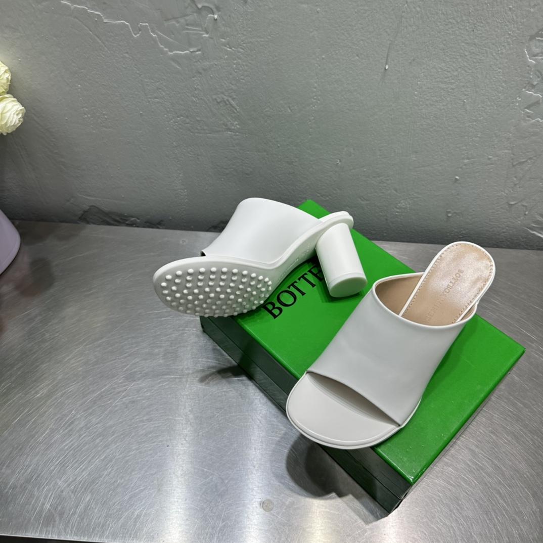 Bottega Veneta Atomic Mule - DopestKickz