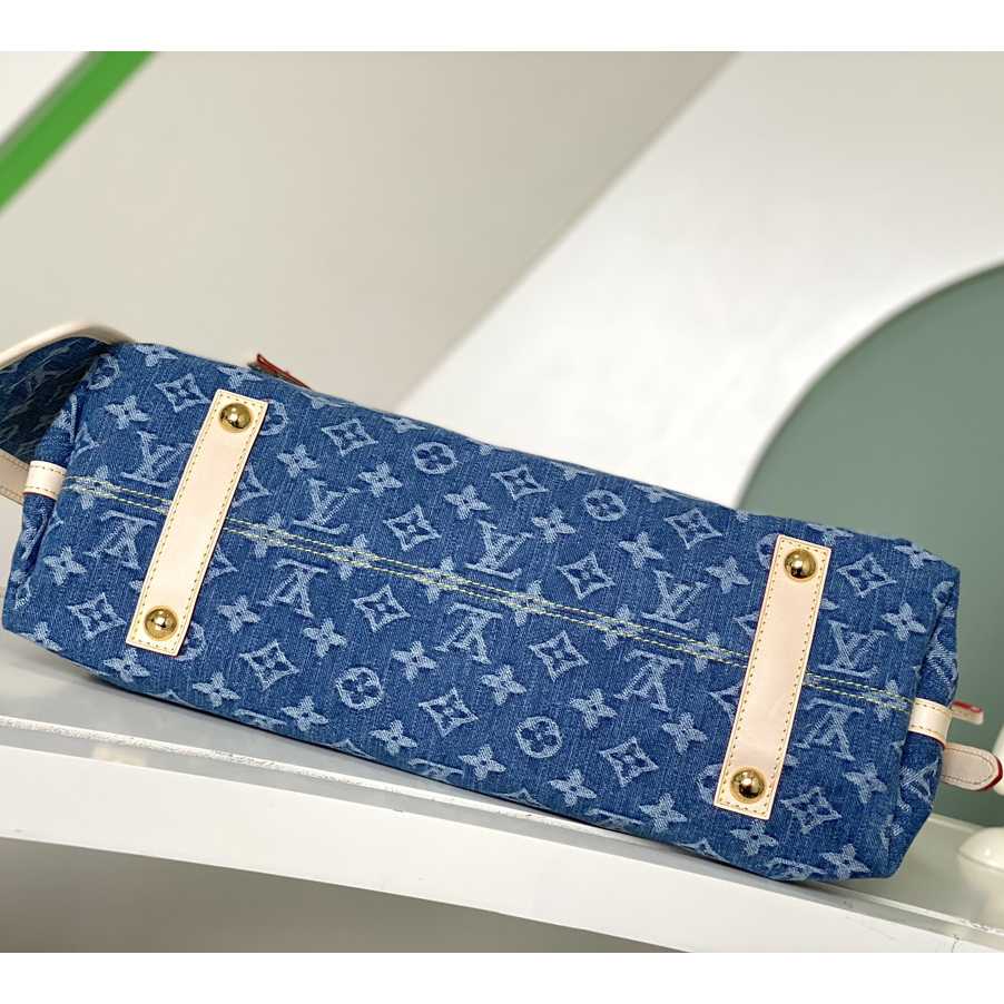 Louis Vuitton Carryall MM     M46855 - DopestKickz