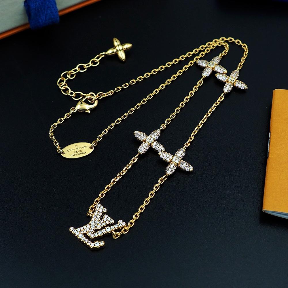 Louis Vuitton LV Iconic Tresor Necklace     M01480 - DopestKickz