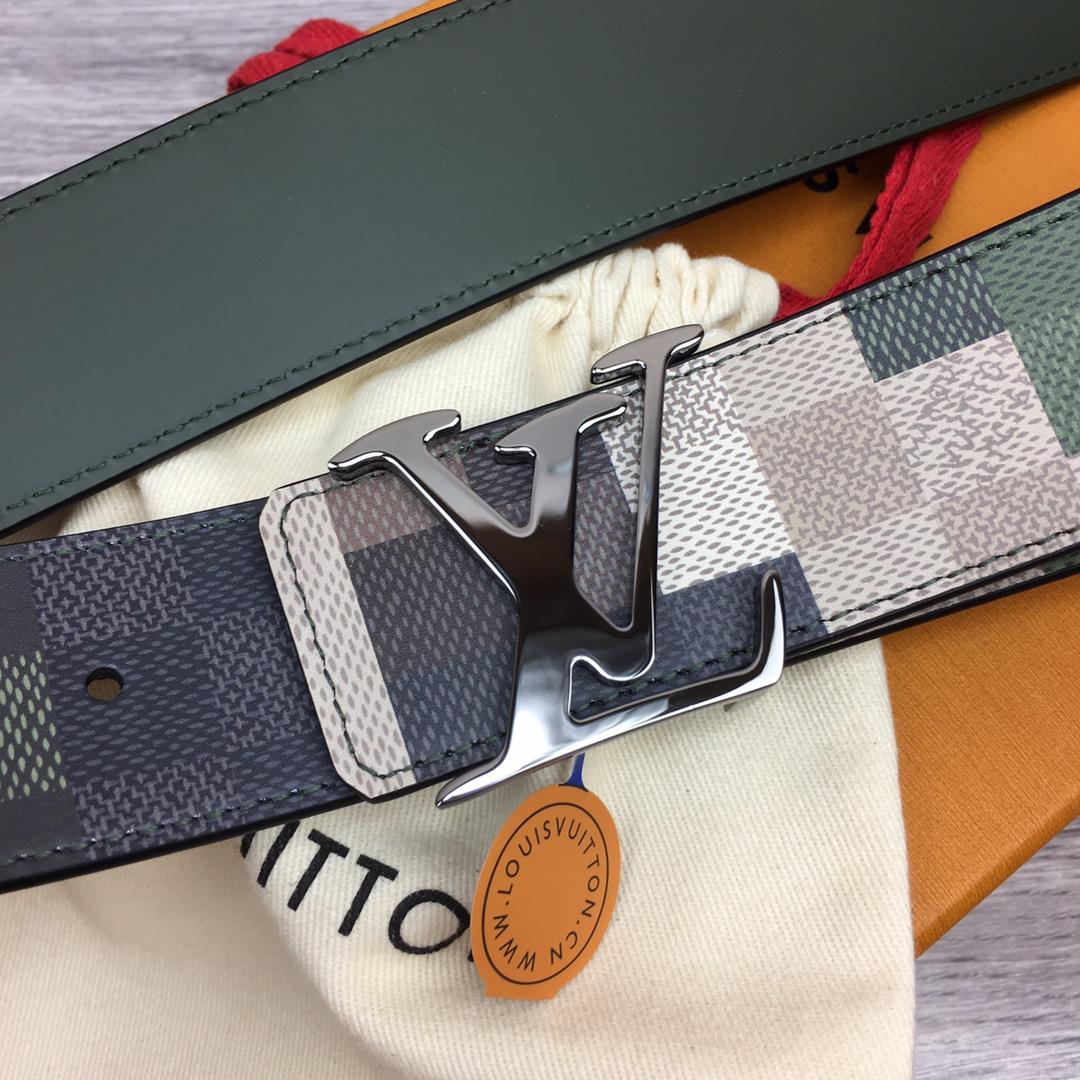 Louis Vuitton LV Mega Pixel 40mm Reversible Belt - DopestKickz