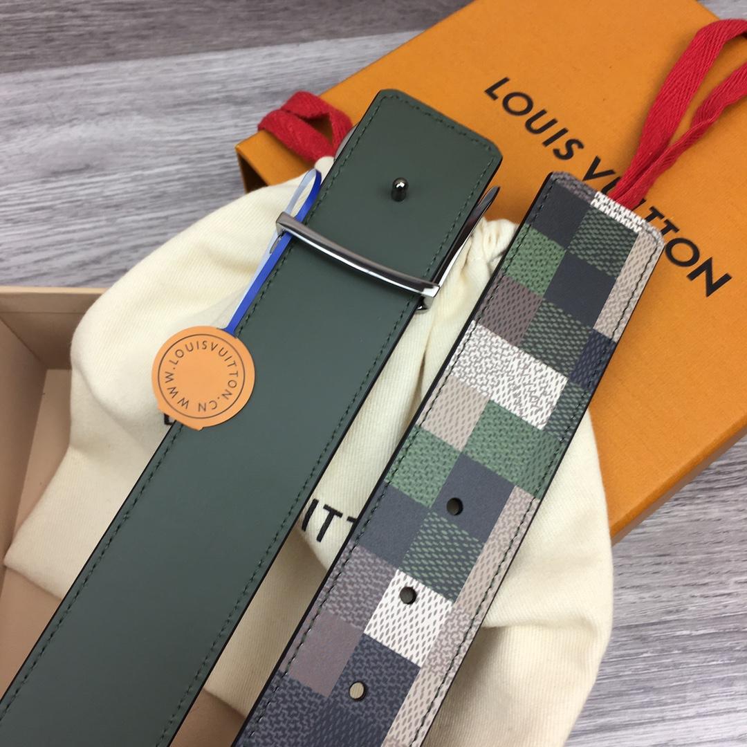 Louis Vuitton LV Mega Pixel 40mm Reversible Belt - DopestKickz
