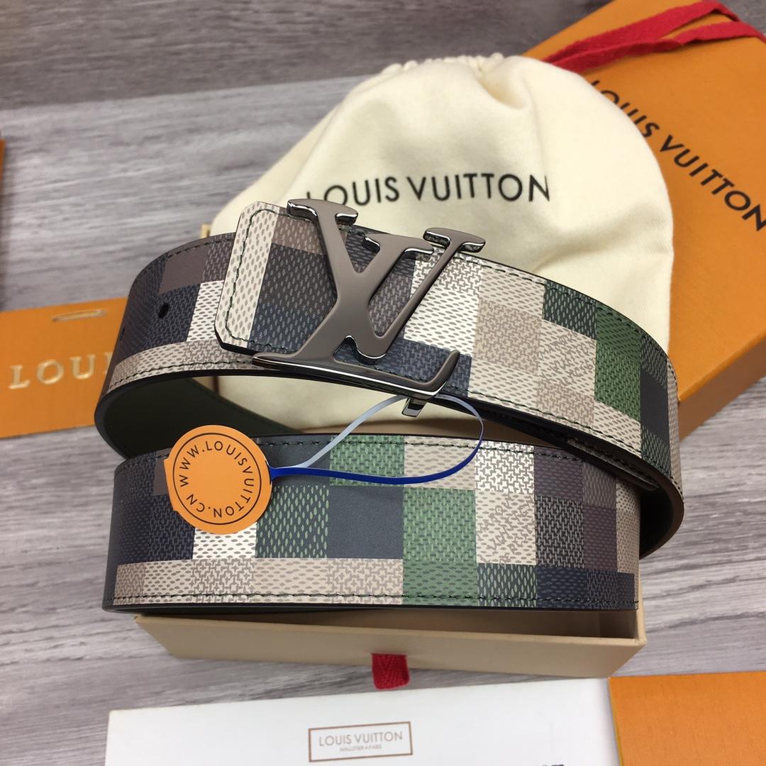 Louis Vuitton LV Mega Pixel 40mm Reversible Belt - DopestKickz