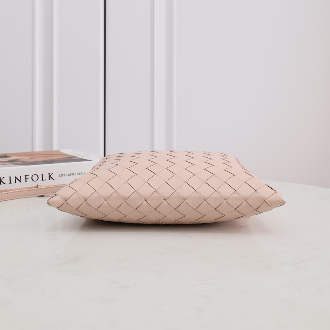 Bottega Veneta Mini Hop - DopestKickz