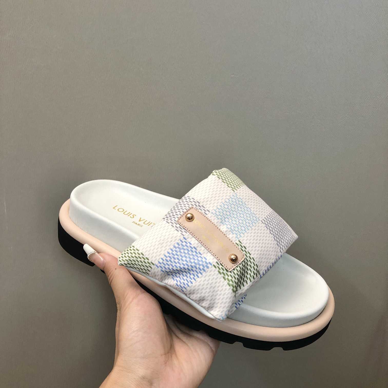 Louis Vuitton Pool Pillow Flat Comfort Mule     1ACTWN - DopestKickz