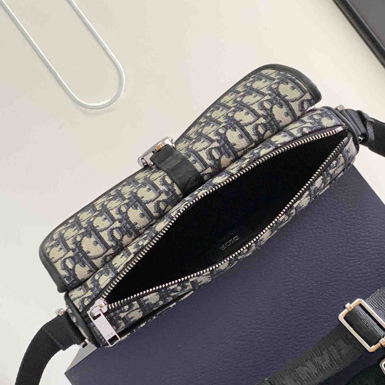 Dior 8 Bag With Strap - DopestKickz