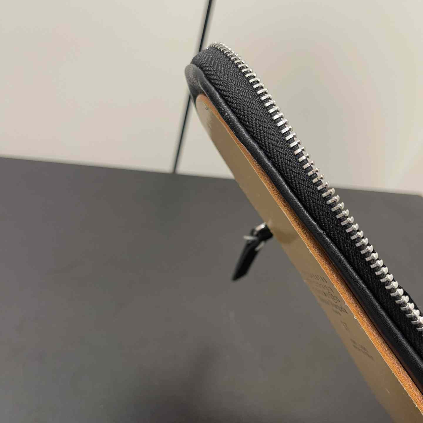 Maison Margiela Travel Round-toe Slippers - DopestKickz