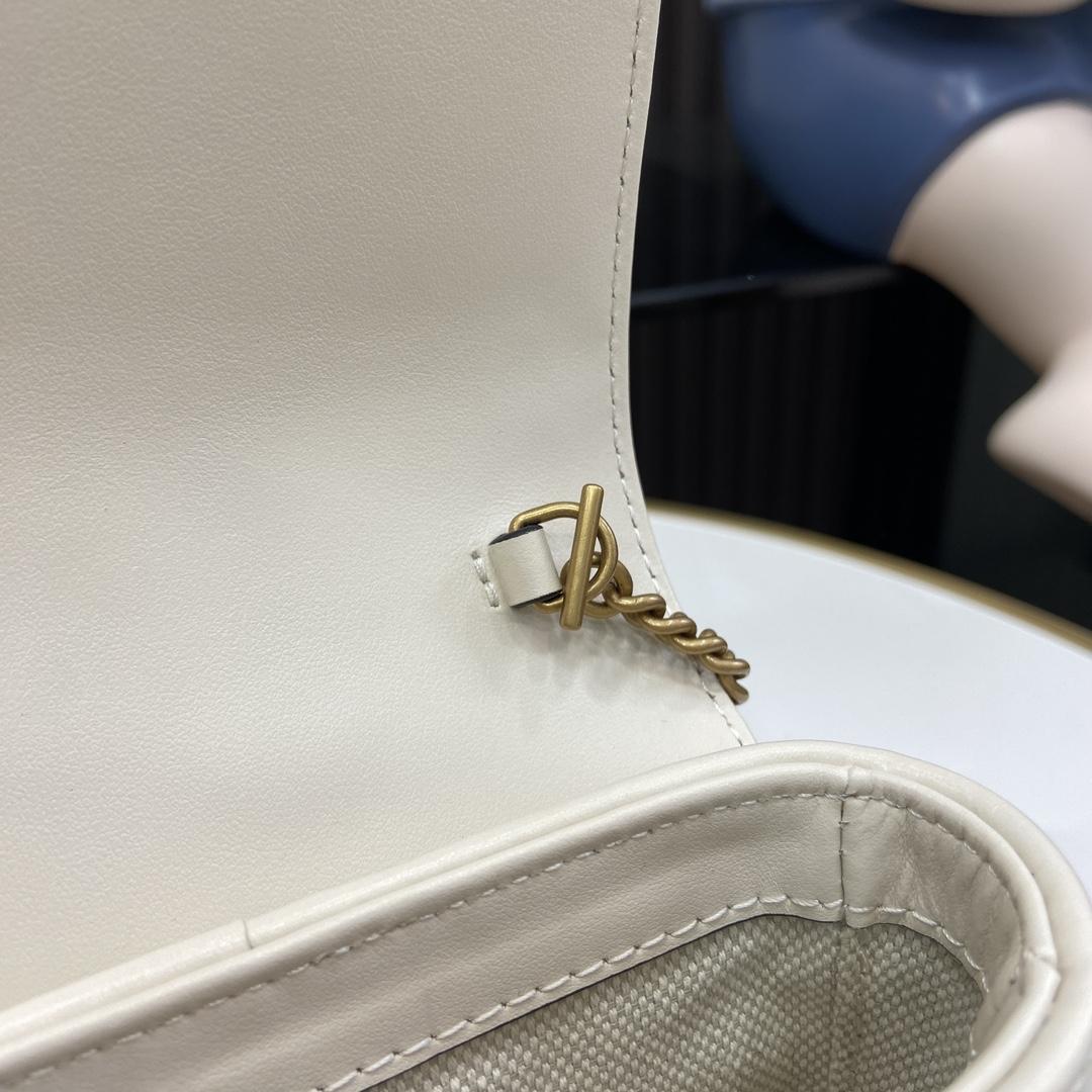 Gucci GG Marmont Mini Bag - DopestKickz