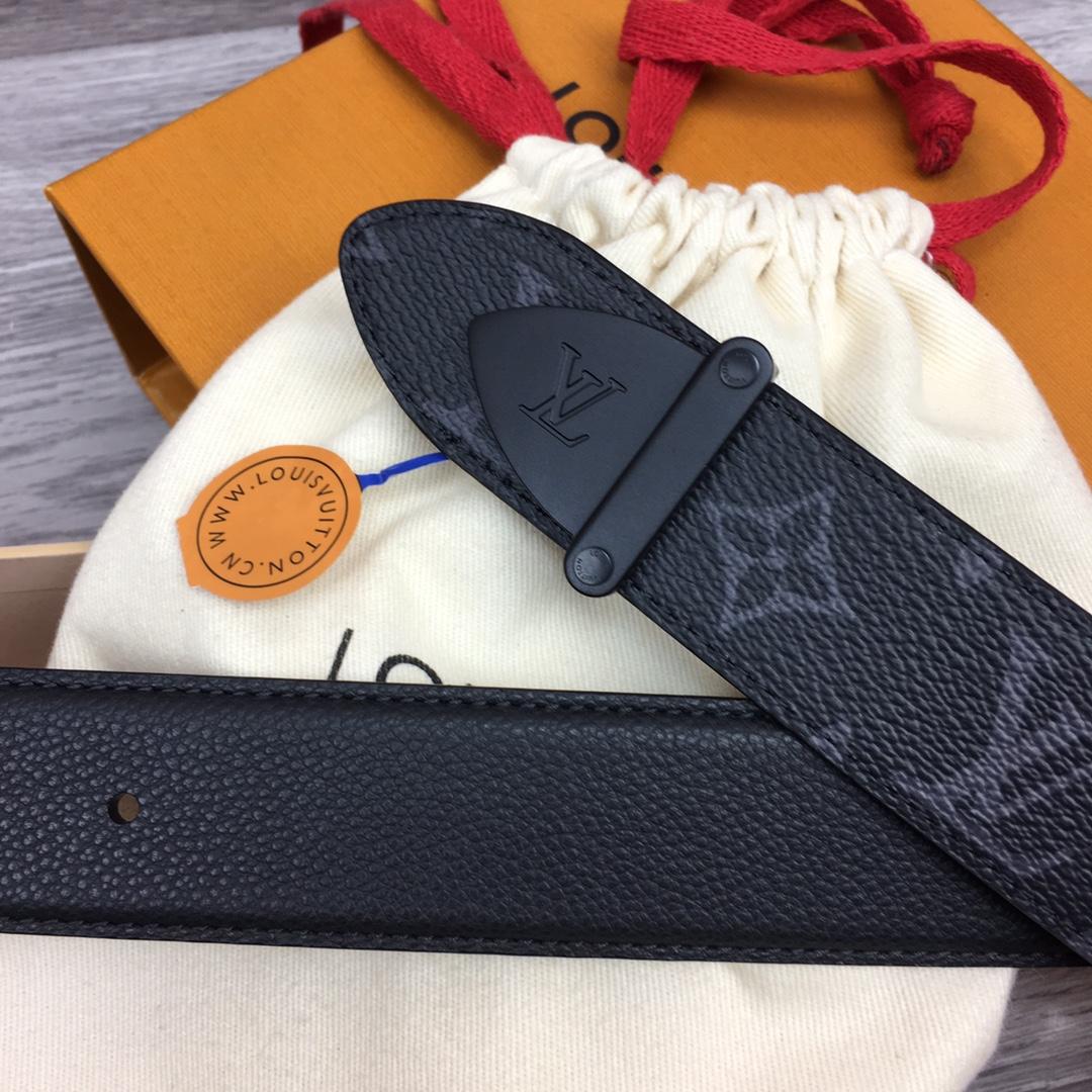 Louis Vuitton LV Trunk 35mm Reversible Belt - DopestKickz