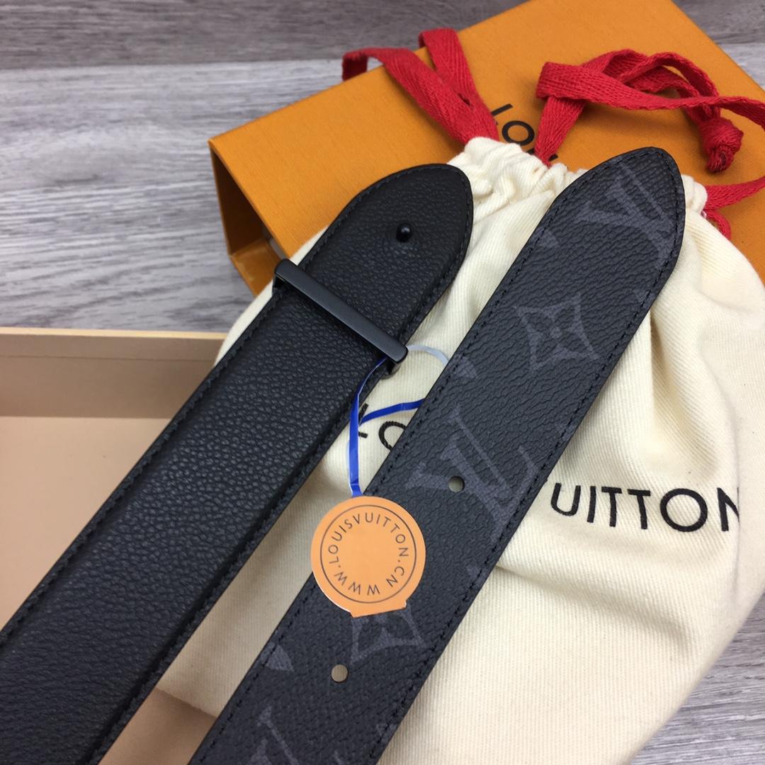 Louis Vuitton LV Trunk 35mm Reversible Belt - DopestKickz