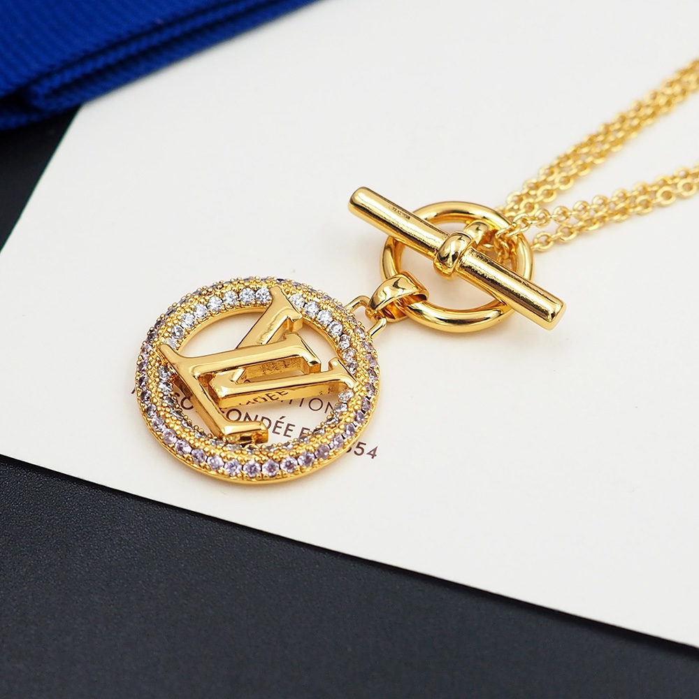 Louis Vuitton Louise Tresor Necklace   M01512 - DopestKickz