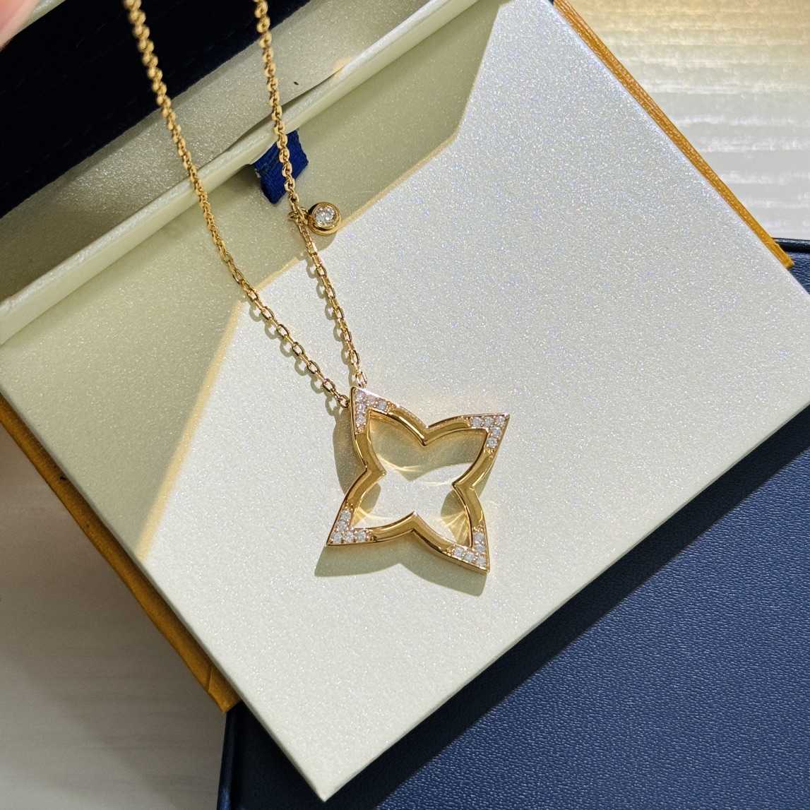 Louis Vuitton Ombre Blossom Pendant - DopestKickz