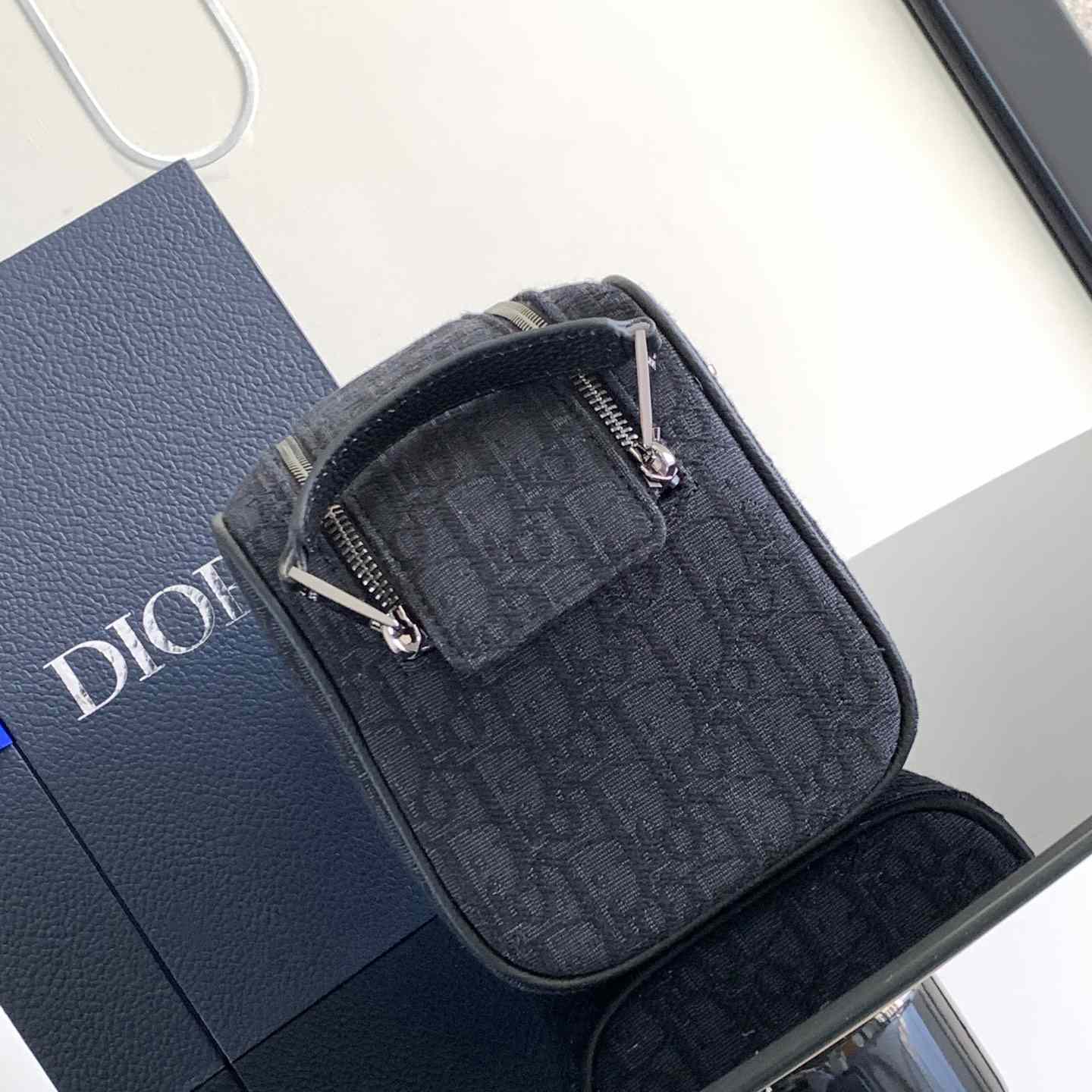 Dior Toiletry Bag - DopestKickz