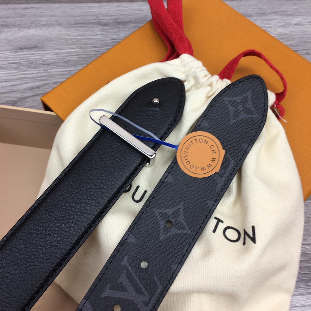 Louis Vuitton LV Trunk 35mm Reversible Belt - DopestKickz