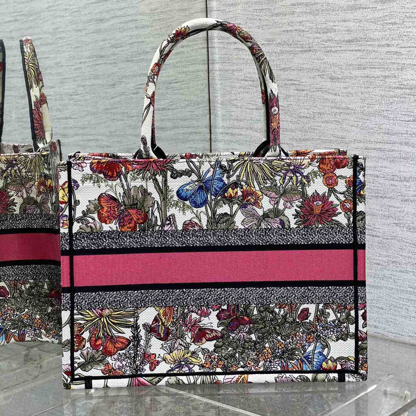 Dior Medium Dior Book Tote - DopestKickz
