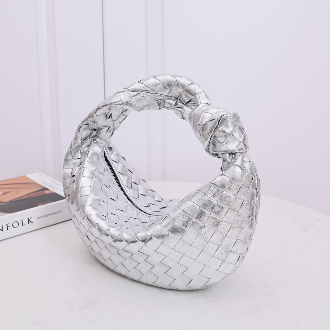 Bottega Veneta Teen Jodie Bag  (36*21*13CM) - DopestKickz