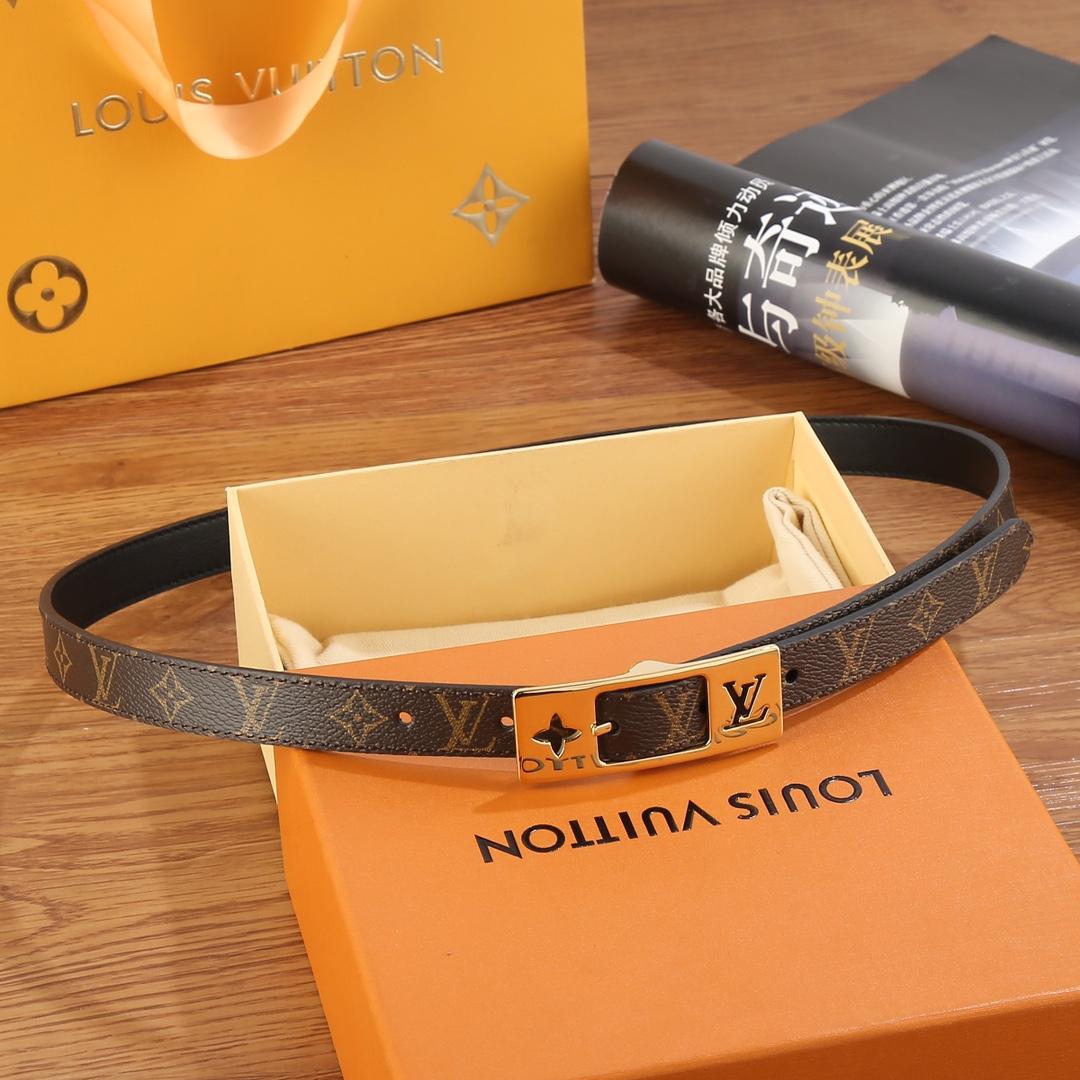 Louis Vuitton LV Duo 18MM Reversible Belt    M8296W - DopestKickz