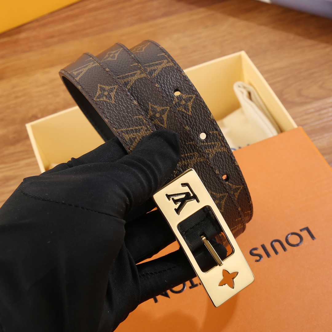 Louis Vuitton LV Duo 18MM Reversible Belt    M8296W - DopestKickz