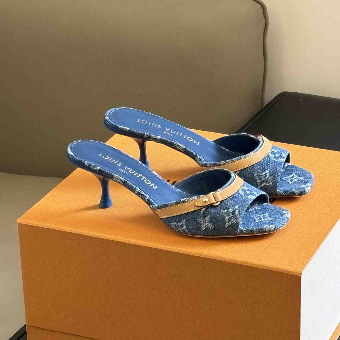 Louis Vuitton Neo Revival Mule   - DopestKickz