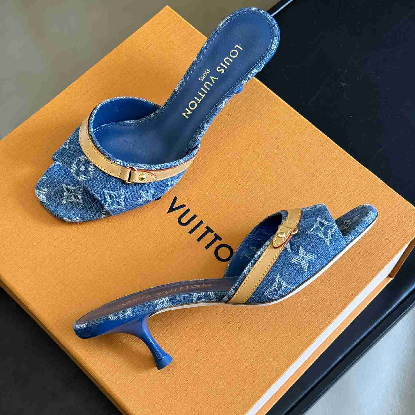 Louis Vuitton Neo Revival Mule   - DopestKickz