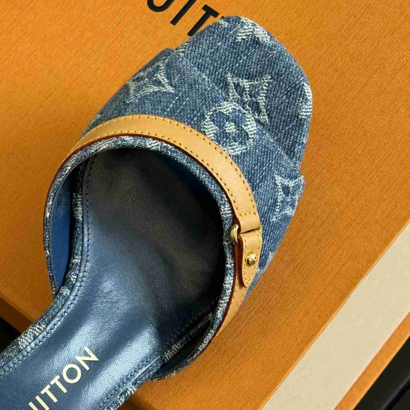 Louis Vuitton Neo Revival Mule   - DopestKickz