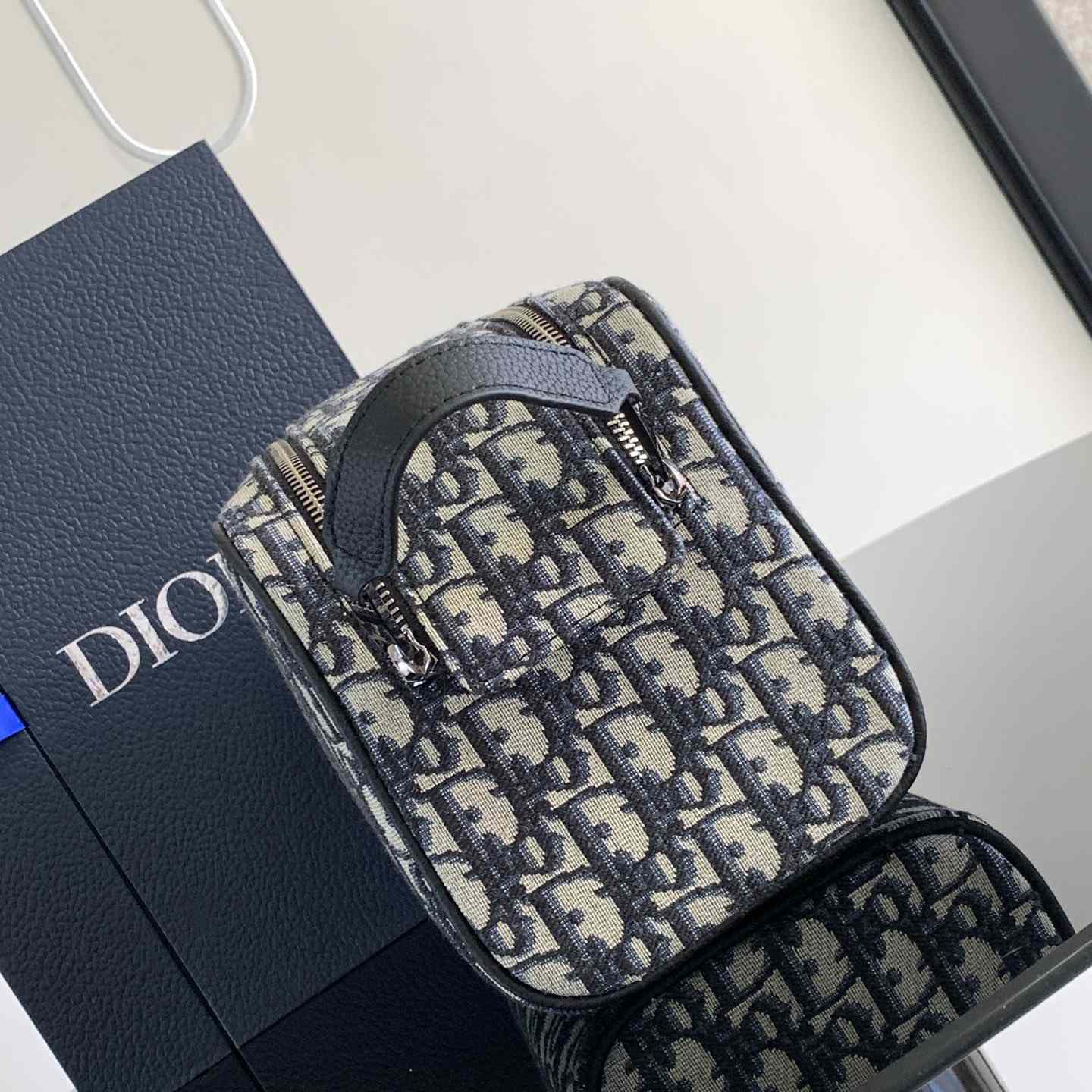 Dior Toiletry Bag - DopestKickz