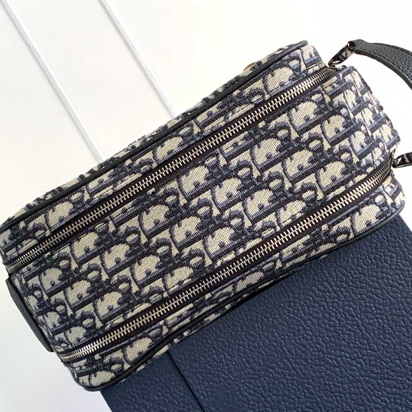 Dior Toiletry Bag - DopestKickz