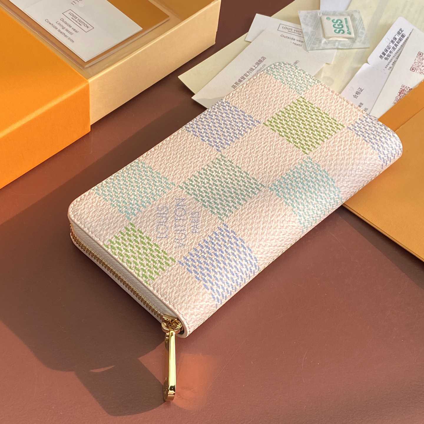 Louis Vuitton Zippy Wallet     N40748 - DopestKickz