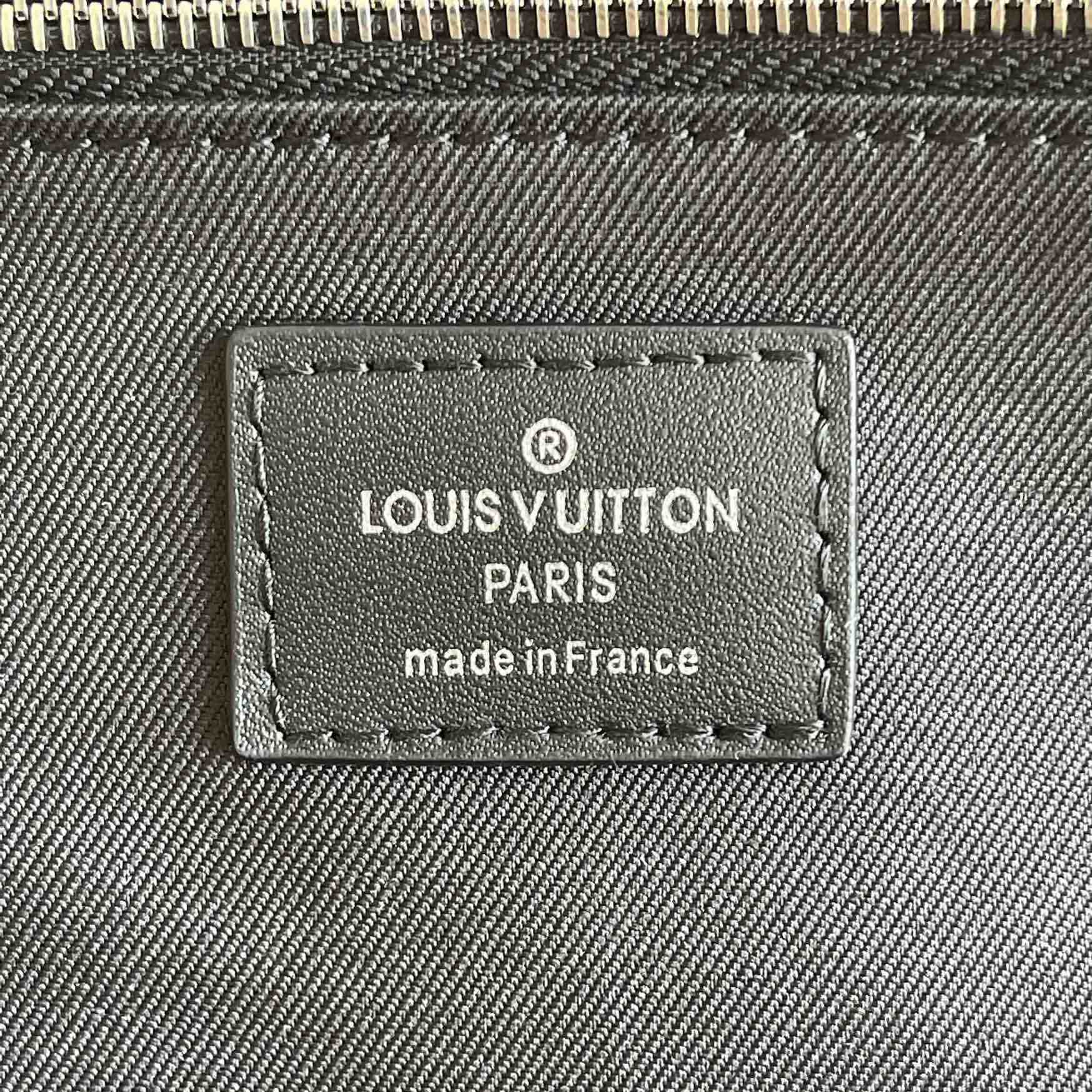 Louis Vuitton Toiletry Pouch   N47625 - DopestKickz