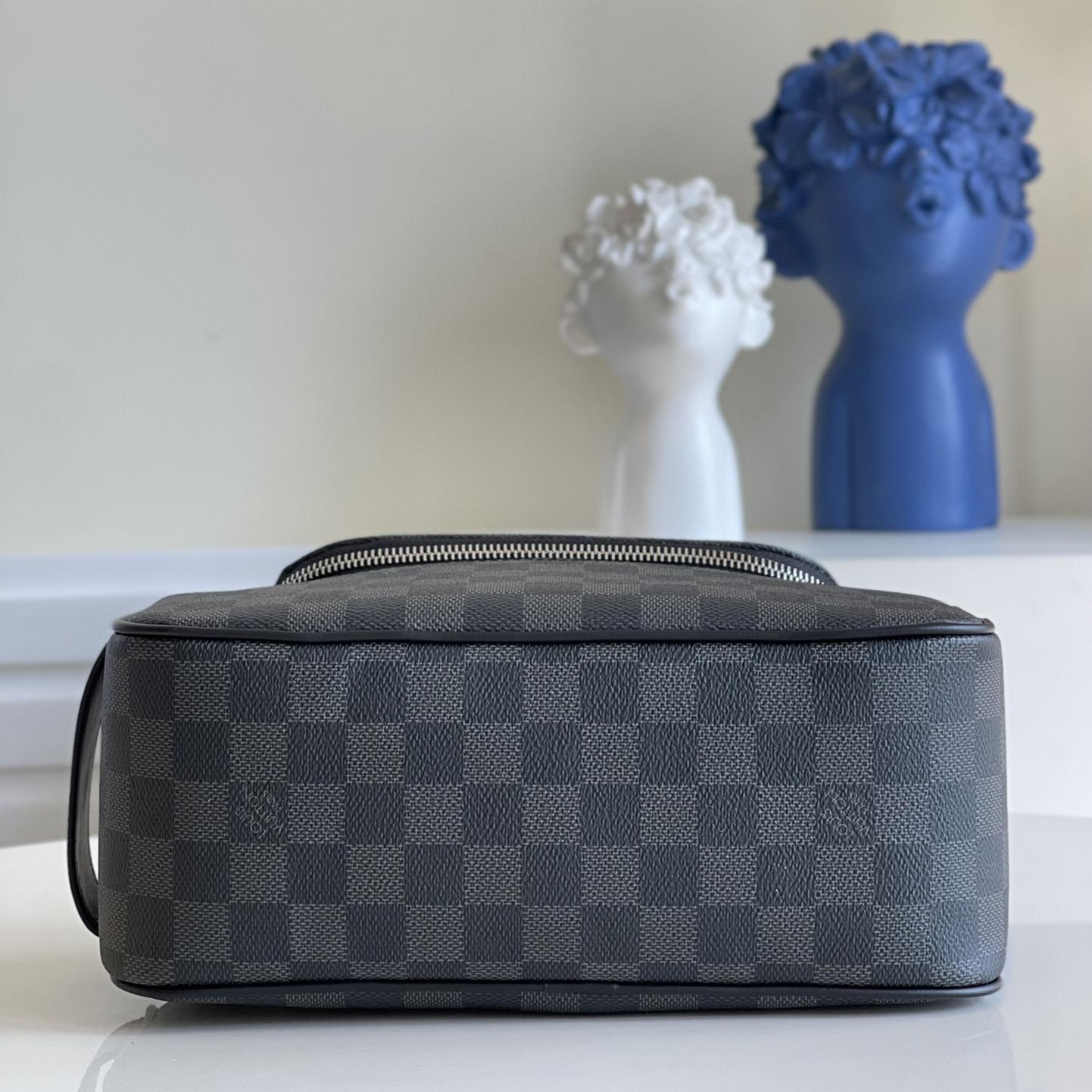 Louis Vuitton Toiletry Pouch   N47625 - DopestKickz