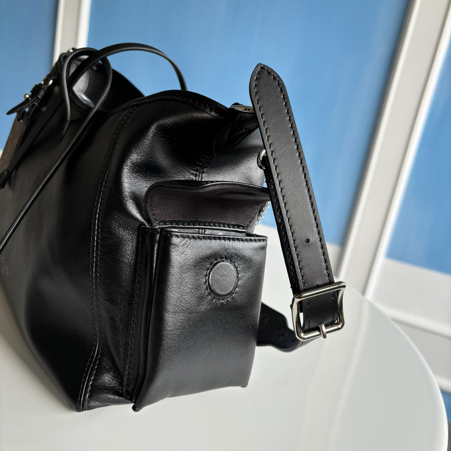 Louis Vuitton CarryAll Cargo PM    M24861 - DopestKickz