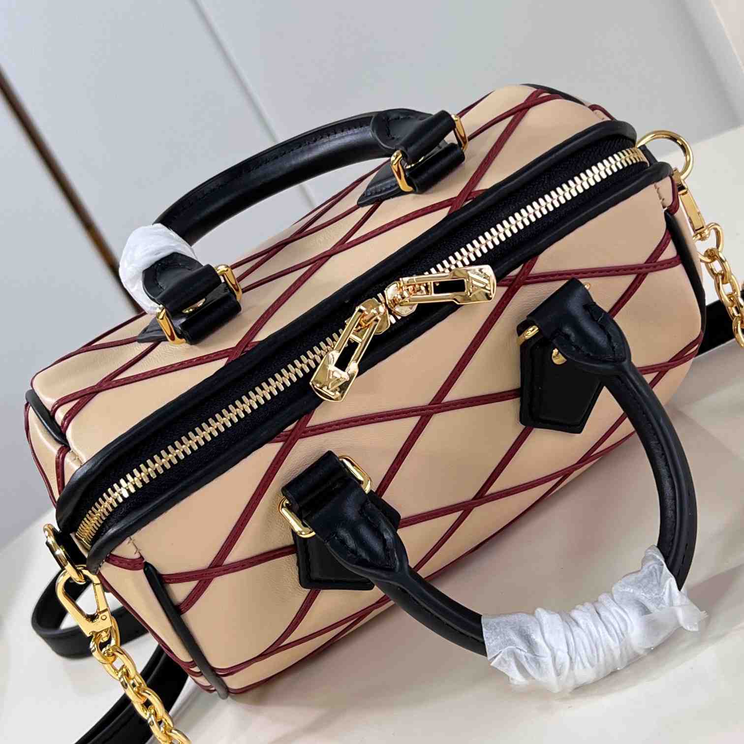 Louis Vuitton Speedy Bandouliere 20    M24261 - DopestKickz