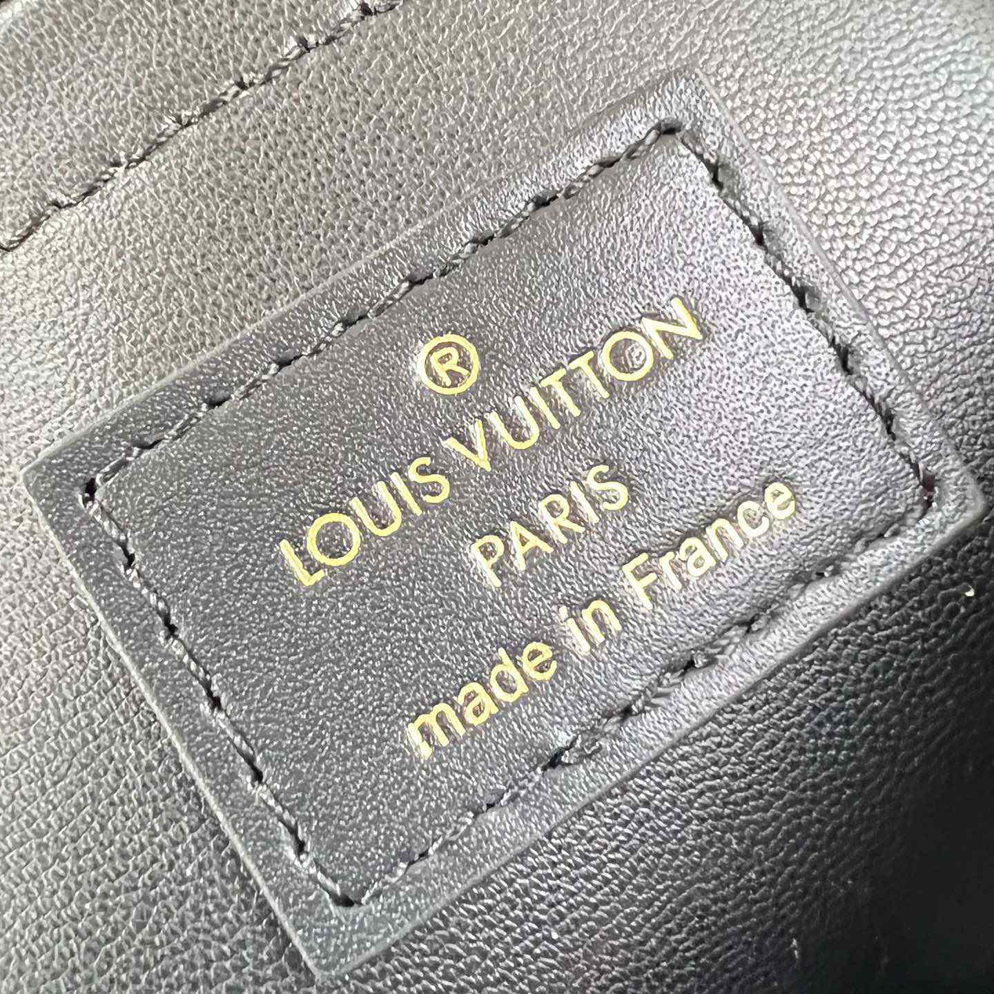 Louis Vuitton Speedy Bandouliere 20    M24261 - DopestKickz