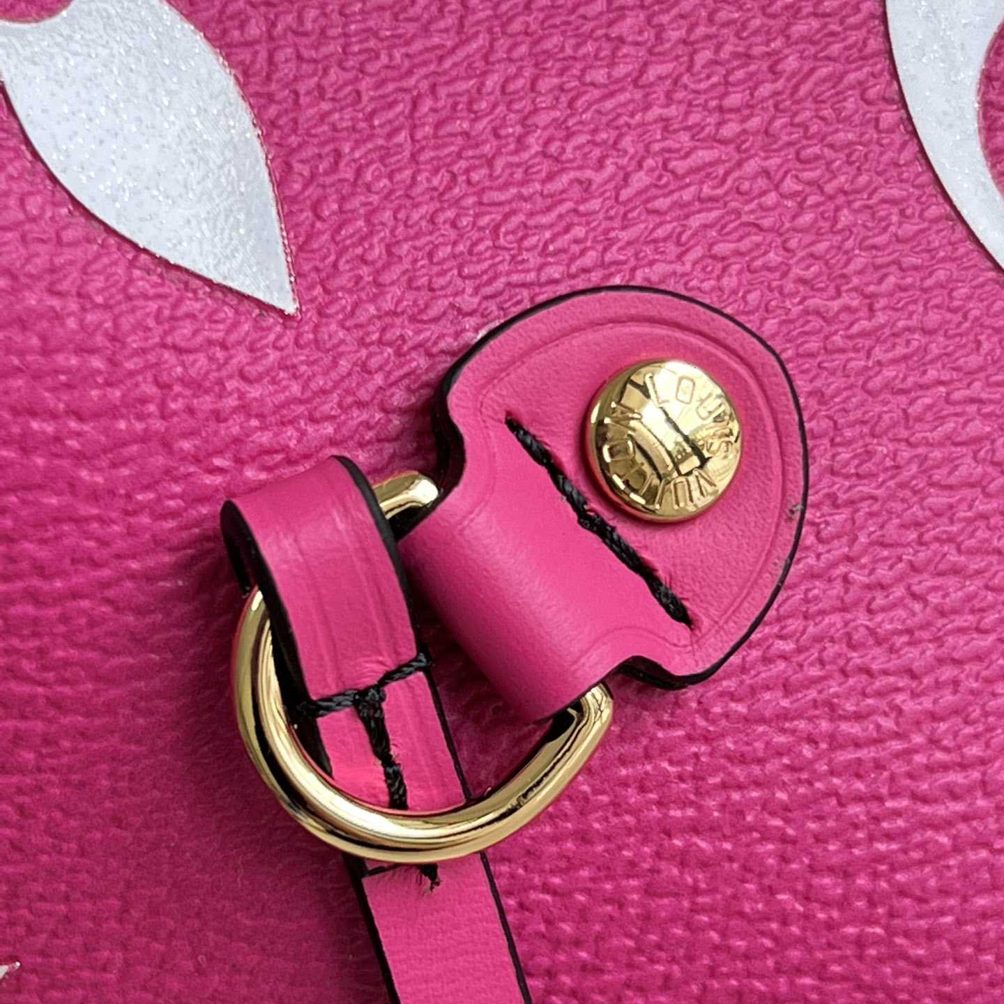 Louis Vuitton Neverfull MM Tote (31-28-14cm)    M20511 - DopestKickz