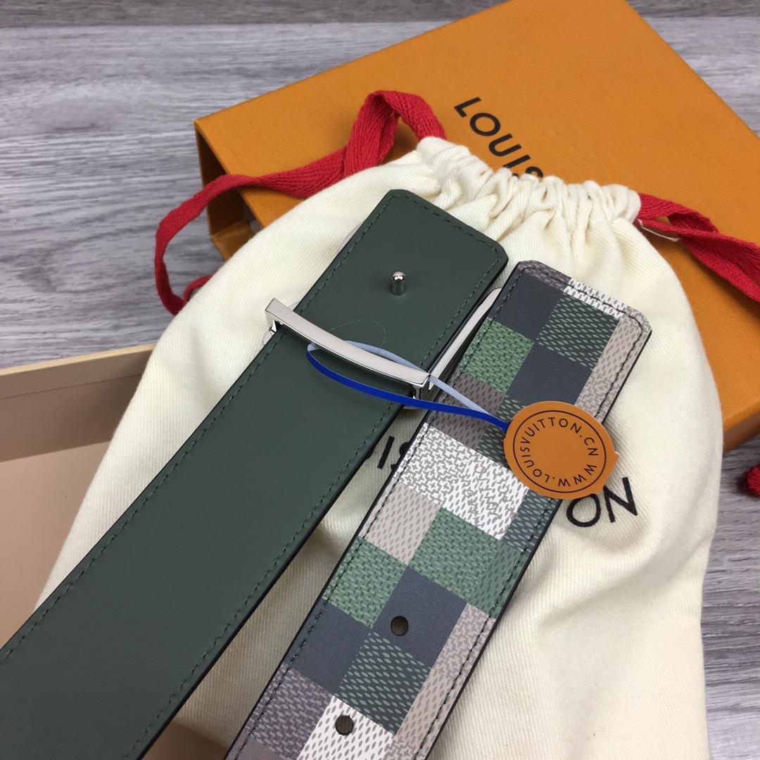 Louis Vuitton LV Mega Pixel 40mm Reversible Belt - DopestKickz