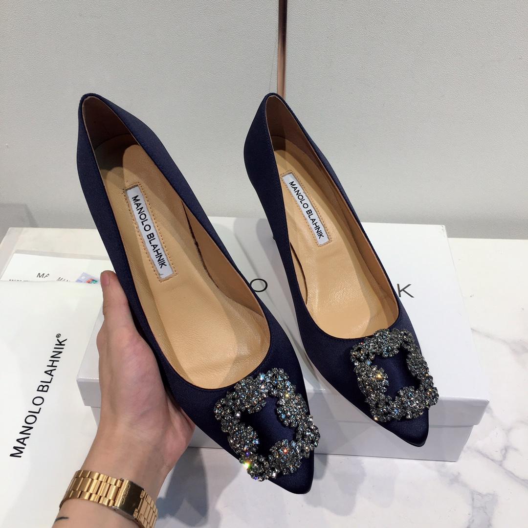 Manolo Blahnik 95mm Hangisi Pumps - DopestKickz