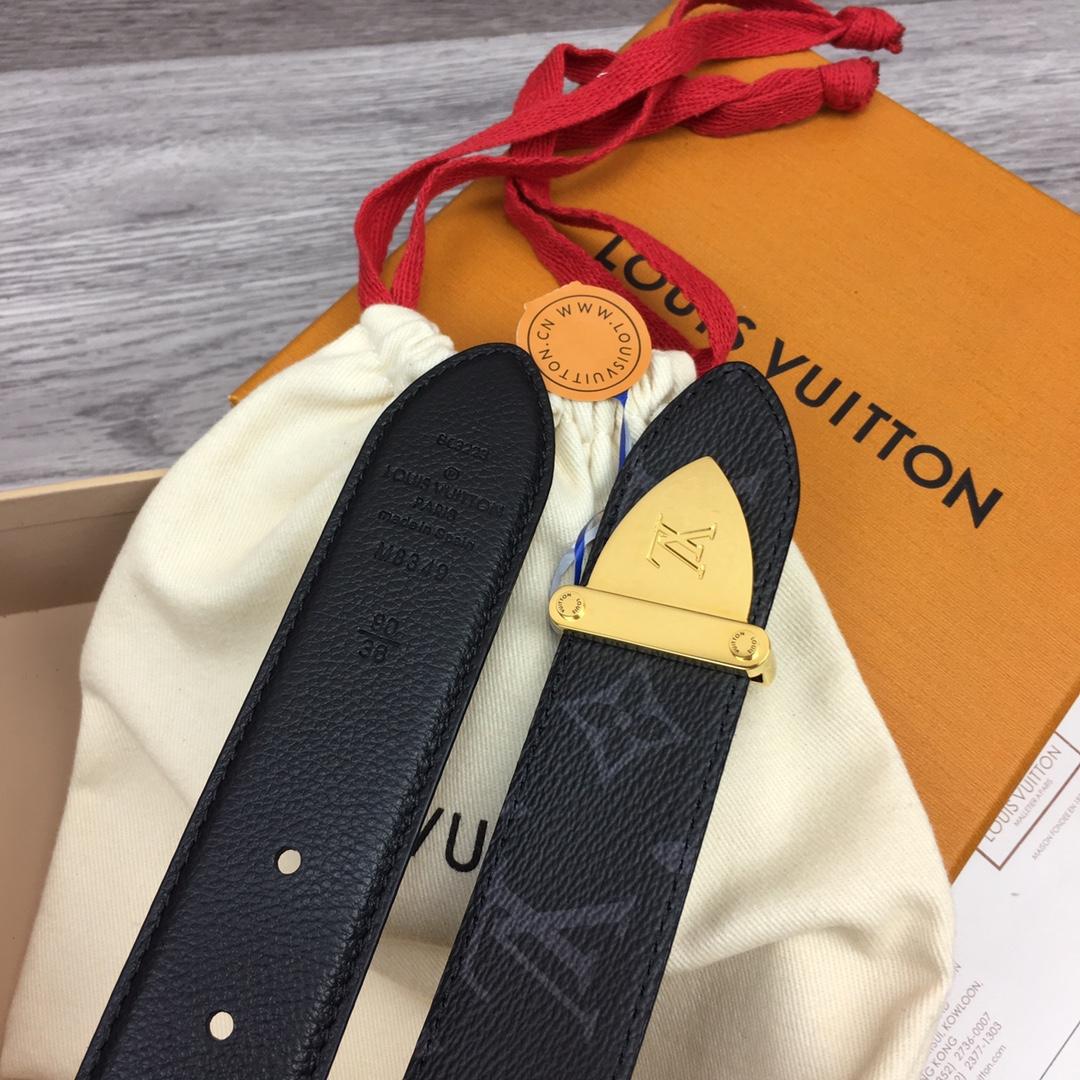 Louis Vuitton LV Trunk 35mm Reversible Belt - DopestKickz