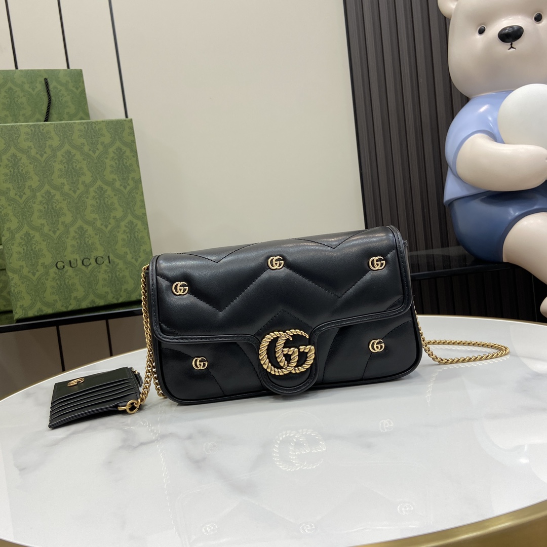 Gucci GG Marmont Mini Bag - DopestKickz