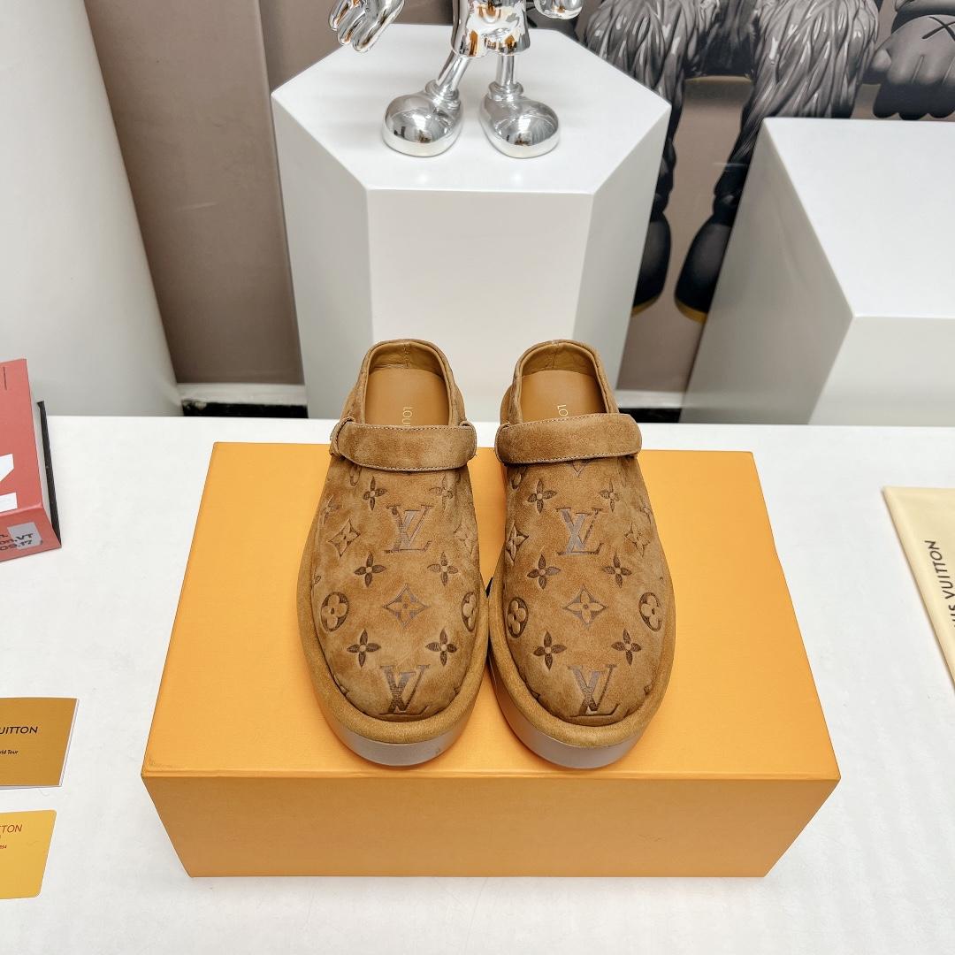 Louis Vuitton Aspen Platform Clog          1ACHWJ - DopestKickz