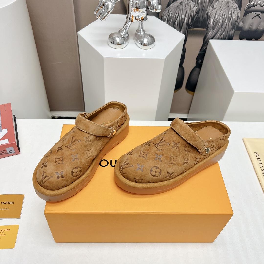 Louis Vuitton Aspen Platform Clog          1ACHWJ - DopestKickz