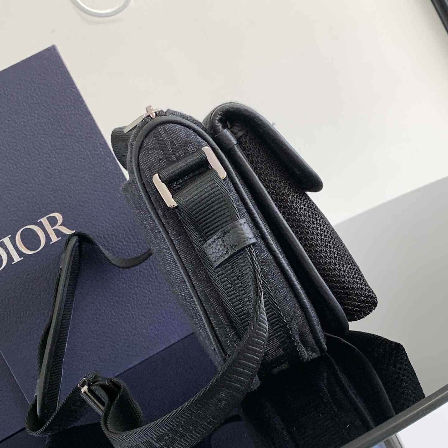 Dior 8 Bag With Strap - DopestKickz