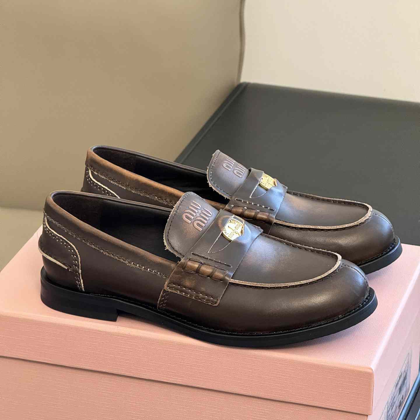 Miu Miu Vintage-effect Leather Penny Loafers - DopestKickz