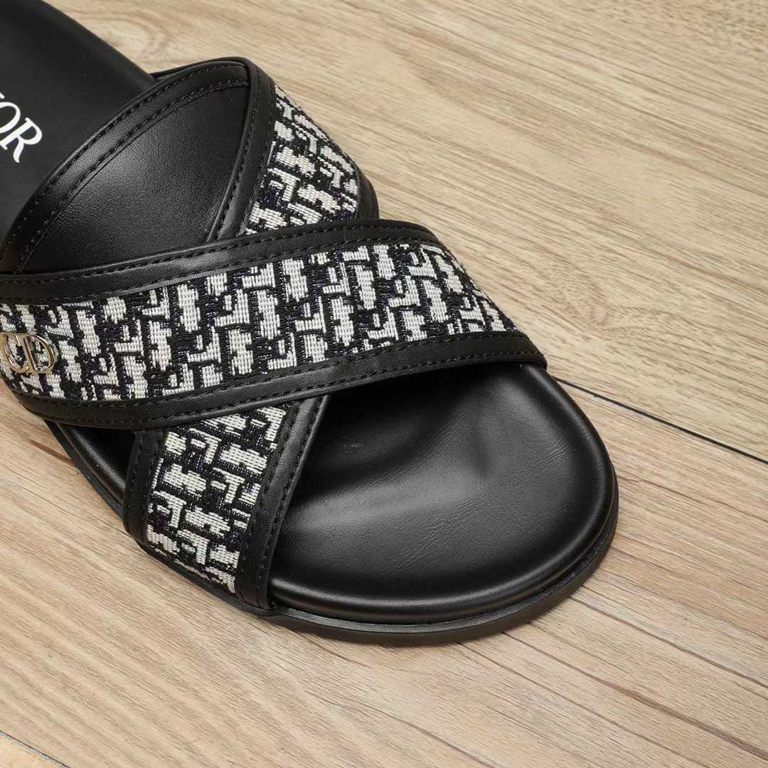 Dior Oblique Sandal - DopestKickz