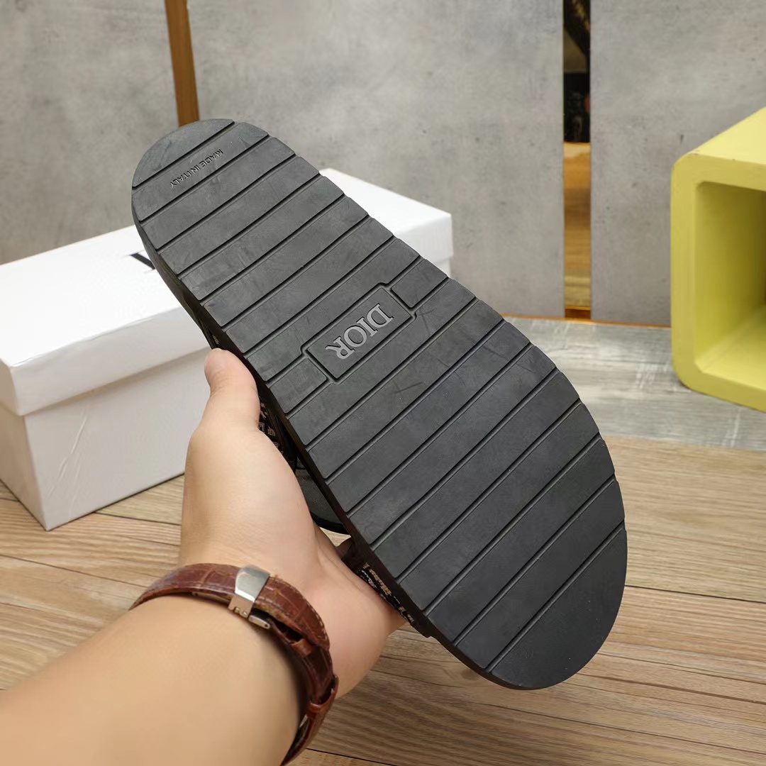 Dior Oblique Sandal - DopestKickz