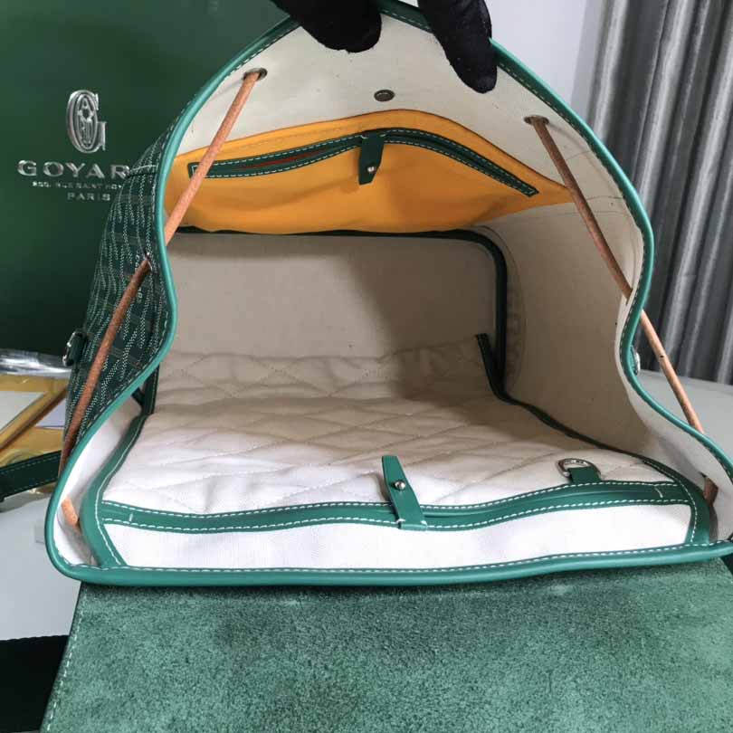 Goyard Alpin MM Backpack - DopestKickz