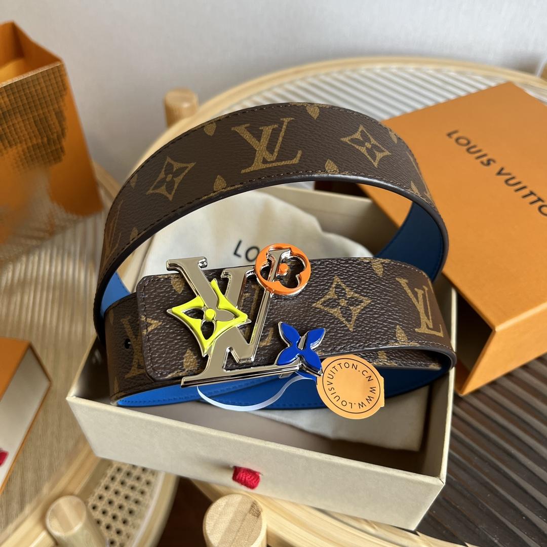 Louis Vuitton LV Blossom 40mm Reversible Belt    M8350U - DopestKickz