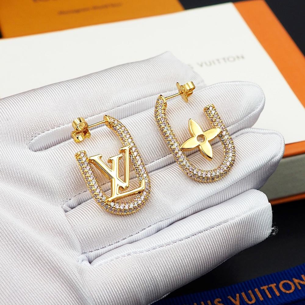 Louis Vuitton My LV Chain Earrings    M01457 - DopestKickz