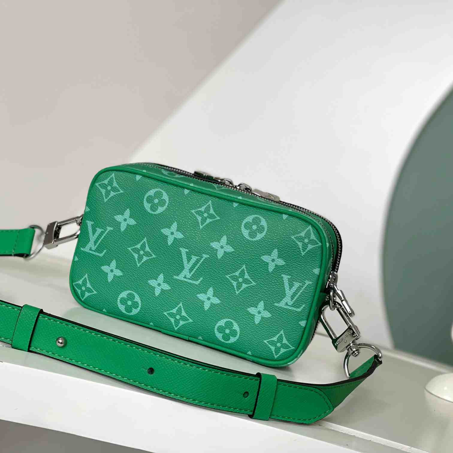 Louis Vuitton Alpha Wearable Wallet    M30997 - DopestKickz