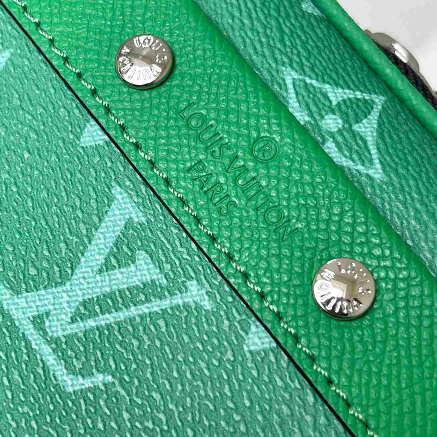 Louis Vuitton Alpha Wearable Wallet    M30997 - DopestKickz