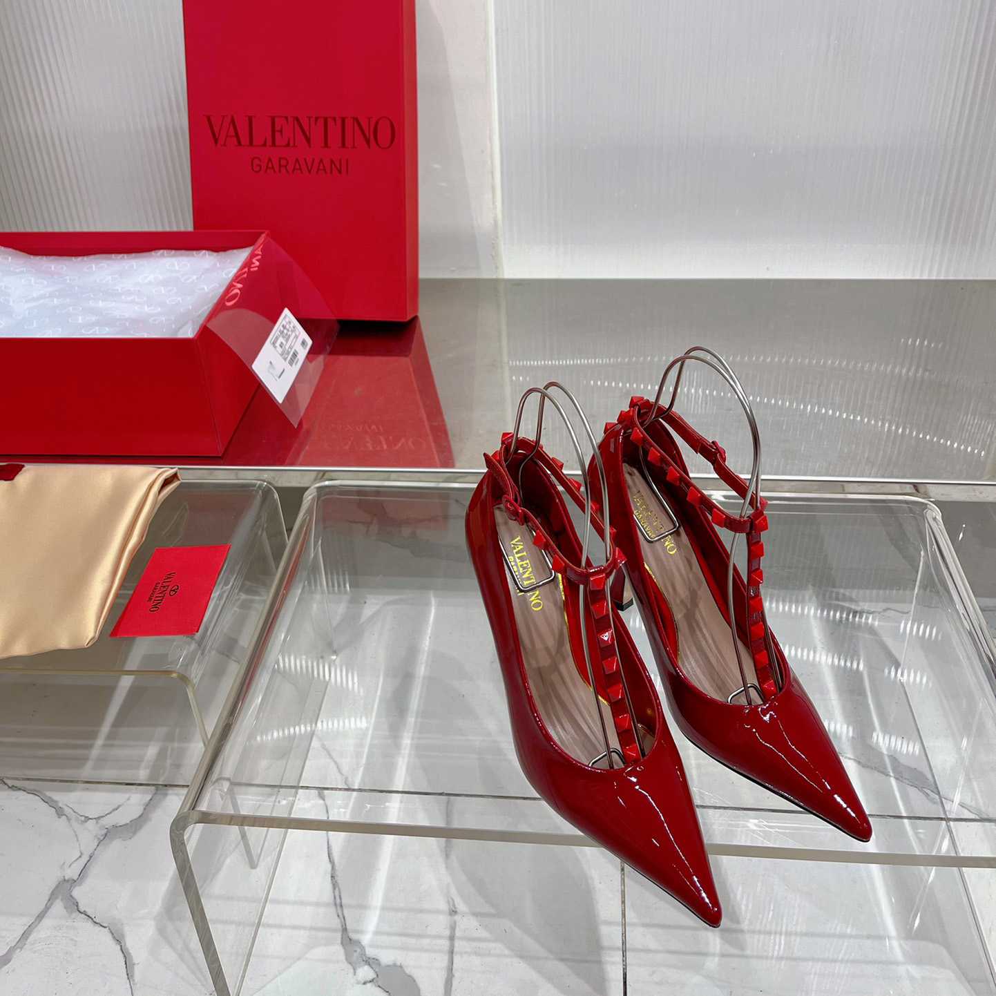 Valenti Rockstud Patent Leather Pumps With Matching Studs 100mm - DopestKickz